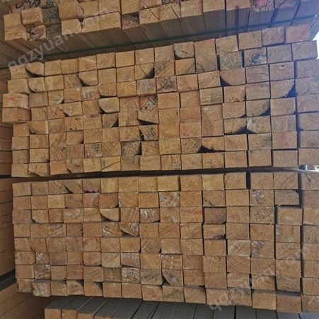 木方报价 呈果木材加工厂定制批发耐磨辐射松木方报价公道