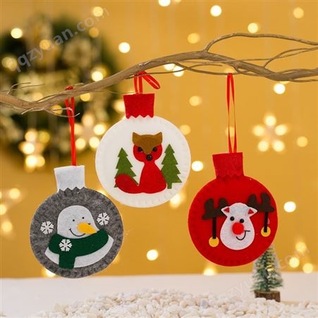 新款圣诞球挂件毛毡布贴花圣诞雪人小挂件橱窗布置圣诞节装饰用品