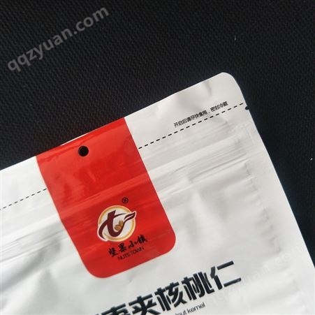 山东厂家定制枣夹核桃包装袋,八边封坚果袋 镀铝开窗食品袋