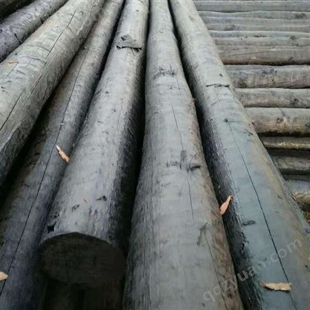恒瑞盛 黑木杆防腐黑木杆油炸杆6米7米8米厂家