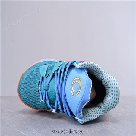 概念鞋采用浅蓝色网眼鞋面 鞋舌为浅蓝色 出售厂家