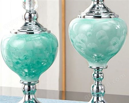 爱友-安吉莉娜花瓶（银色）陶瓷五金树脂工艺品生产厂家