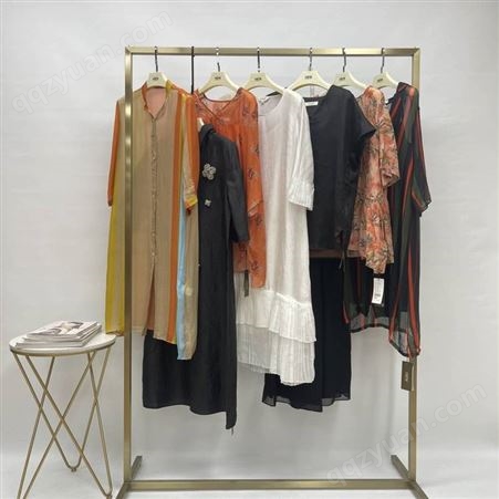 杭州阿莱贝琳品牌折扣女装加盟品牌相约四季折扣店女装货源