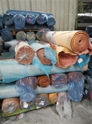 温州市回收库存材料布料皮革真皮收购五金拉链织带线松紧魔术贴袋子针车