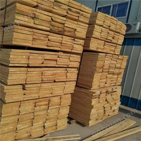 新城镇建筑材料-原木加工厂中筑木业--建筑木方、建筑模板
