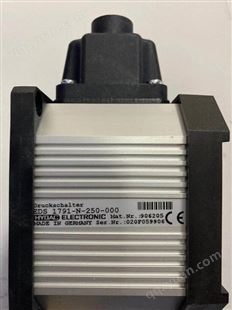 EDS3446-3-0160-000  原装贺德克HYDAC 压力传感器