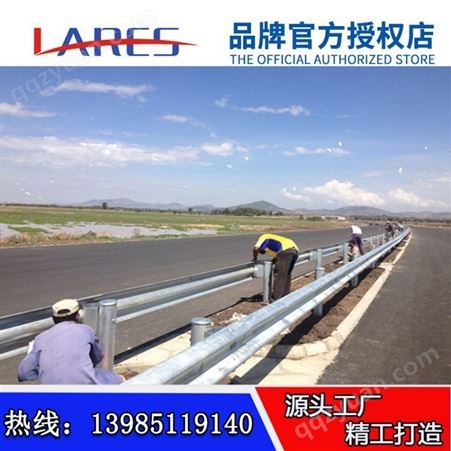格拉瑞斯厂家销售广西柳州B级高速公路镀锌护栏价格-3.0mm厚波型护栏厂家